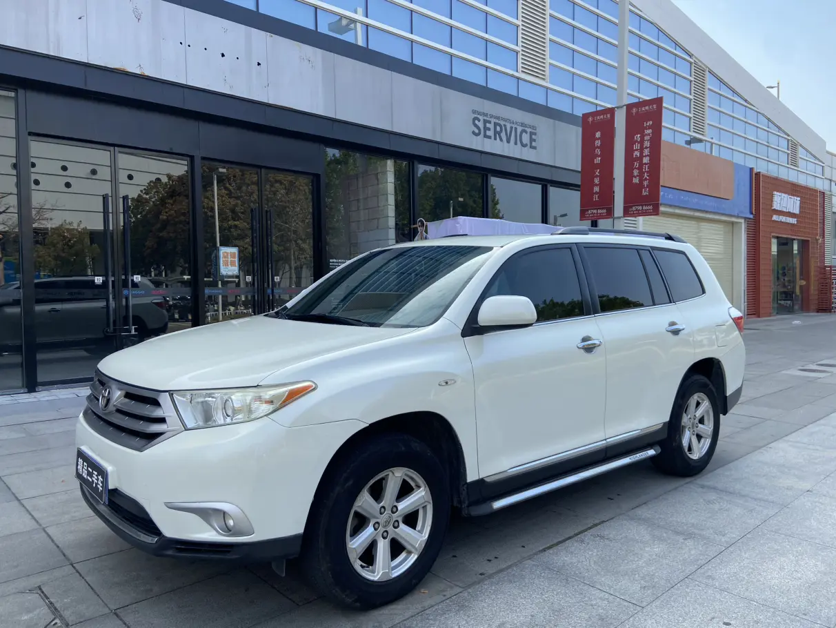 Toyota Highlander  из Китая
