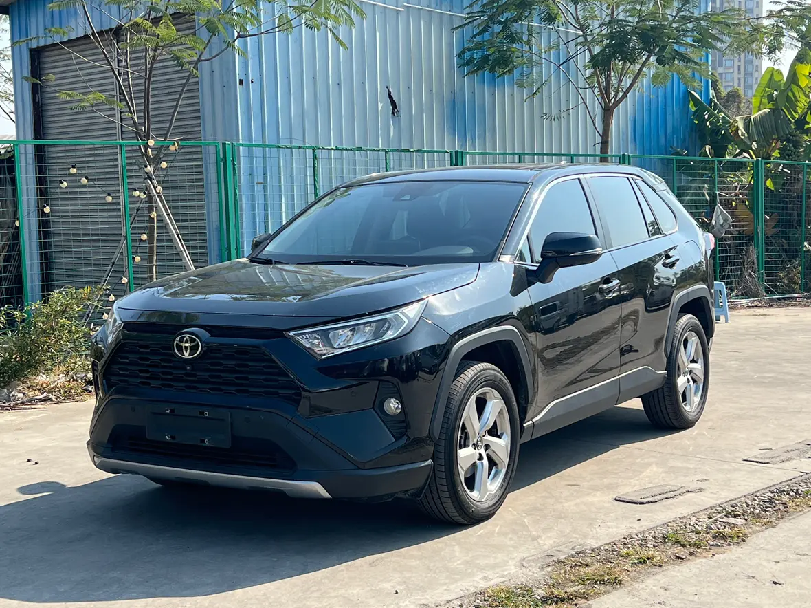 Toyota RAV4  из Китая