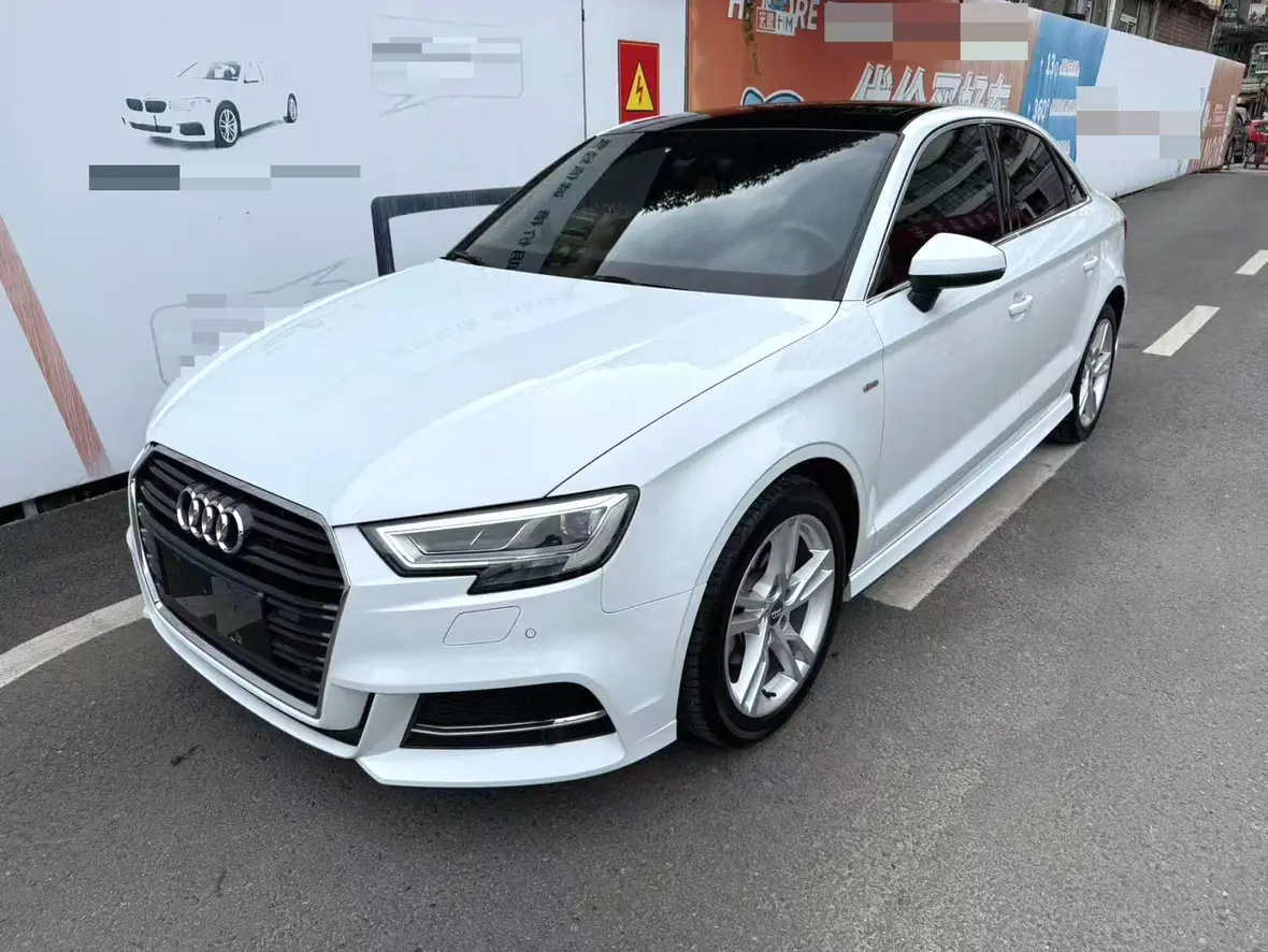 Audi A3  из Китая