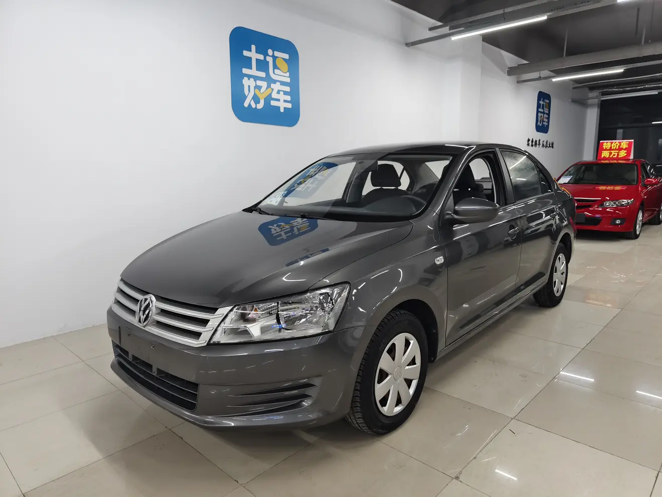 Volkswagen Santana  из Китая