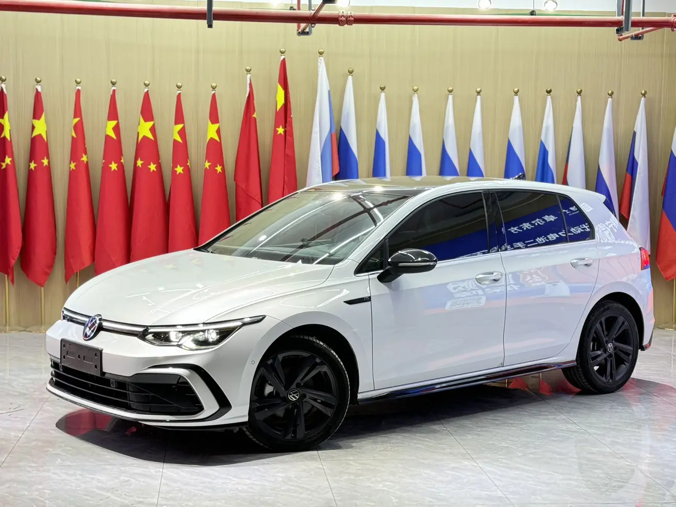 Volkswagen Golf  из Китая