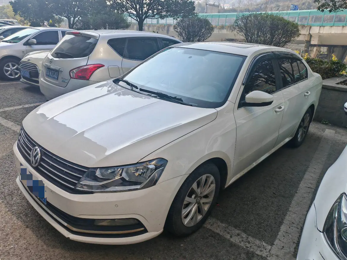 Volkswagen Lavida  из Китая