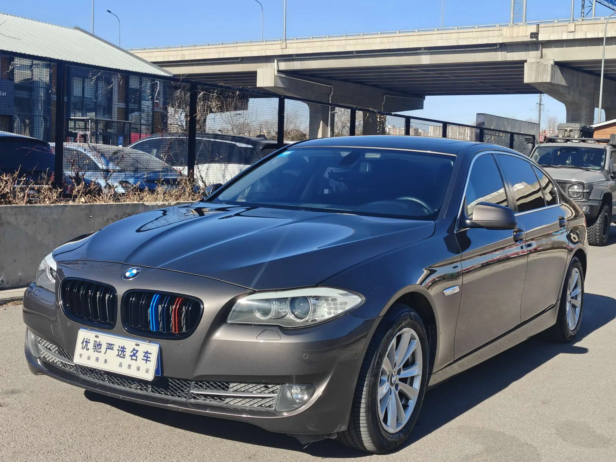 BMW 5 Series  из Китая