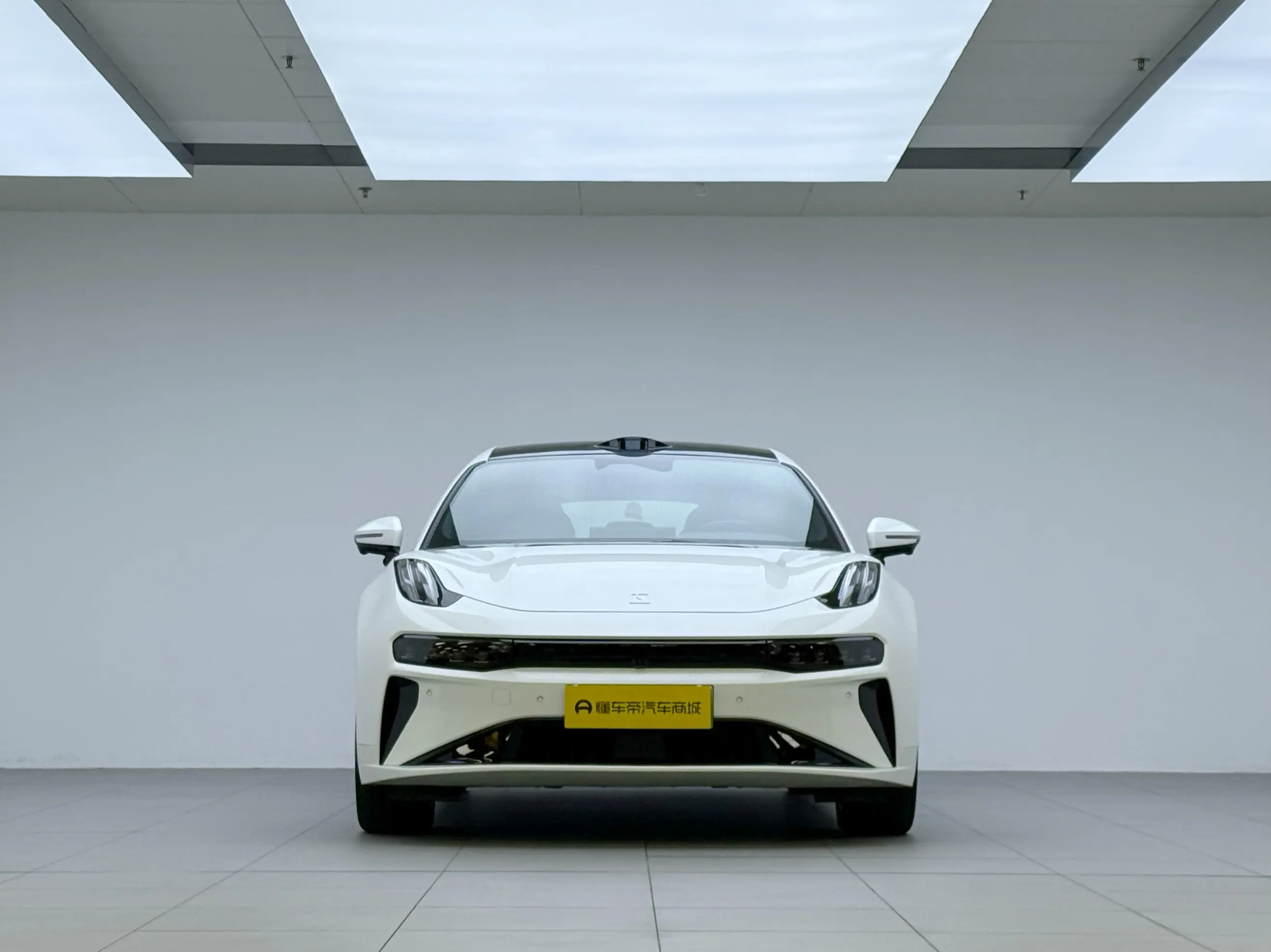 ZEEKR 001  из Китая