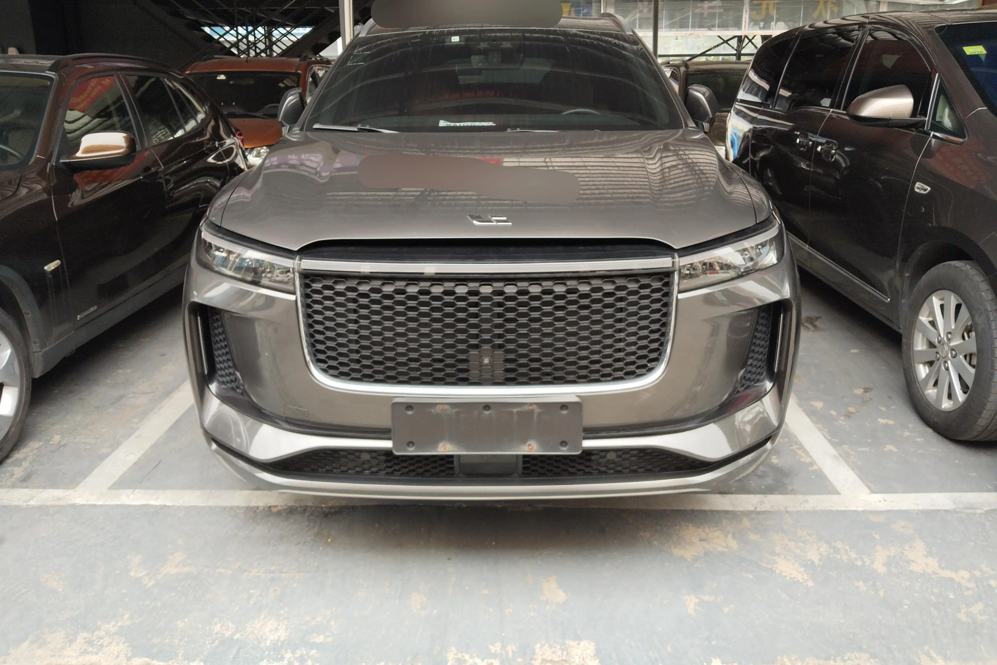 Li ONE (Ideal ONE)  из Китая