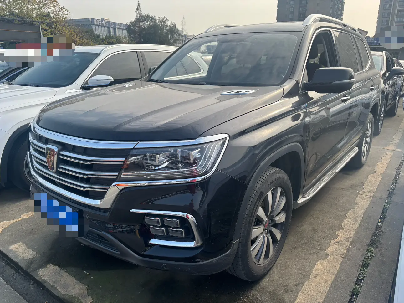 Roewe RX8  из Китая