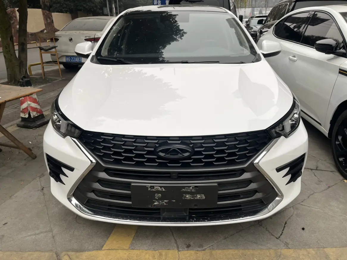 Omoda S5  из Китая