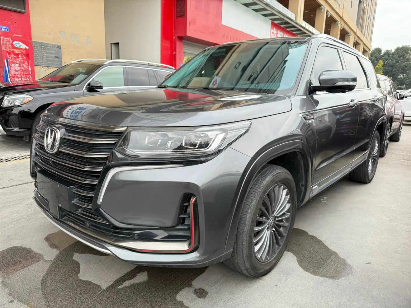 Changan CS95  из Китая