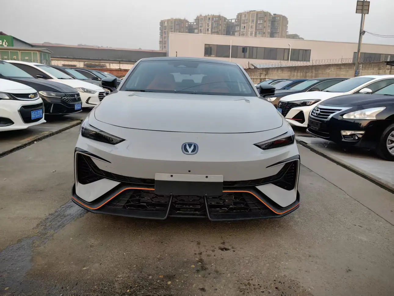 Changan UNI-V  из Китая