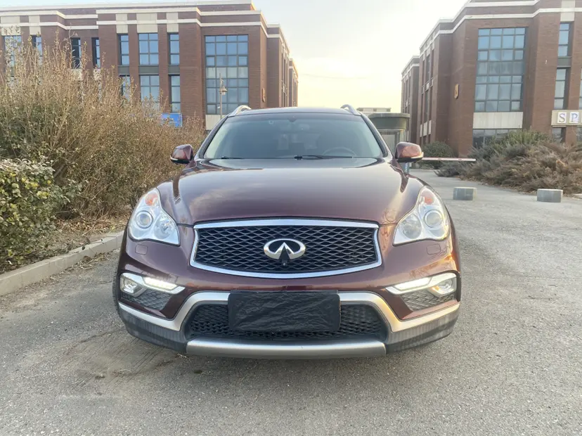 Infiniti QX50  из Китая