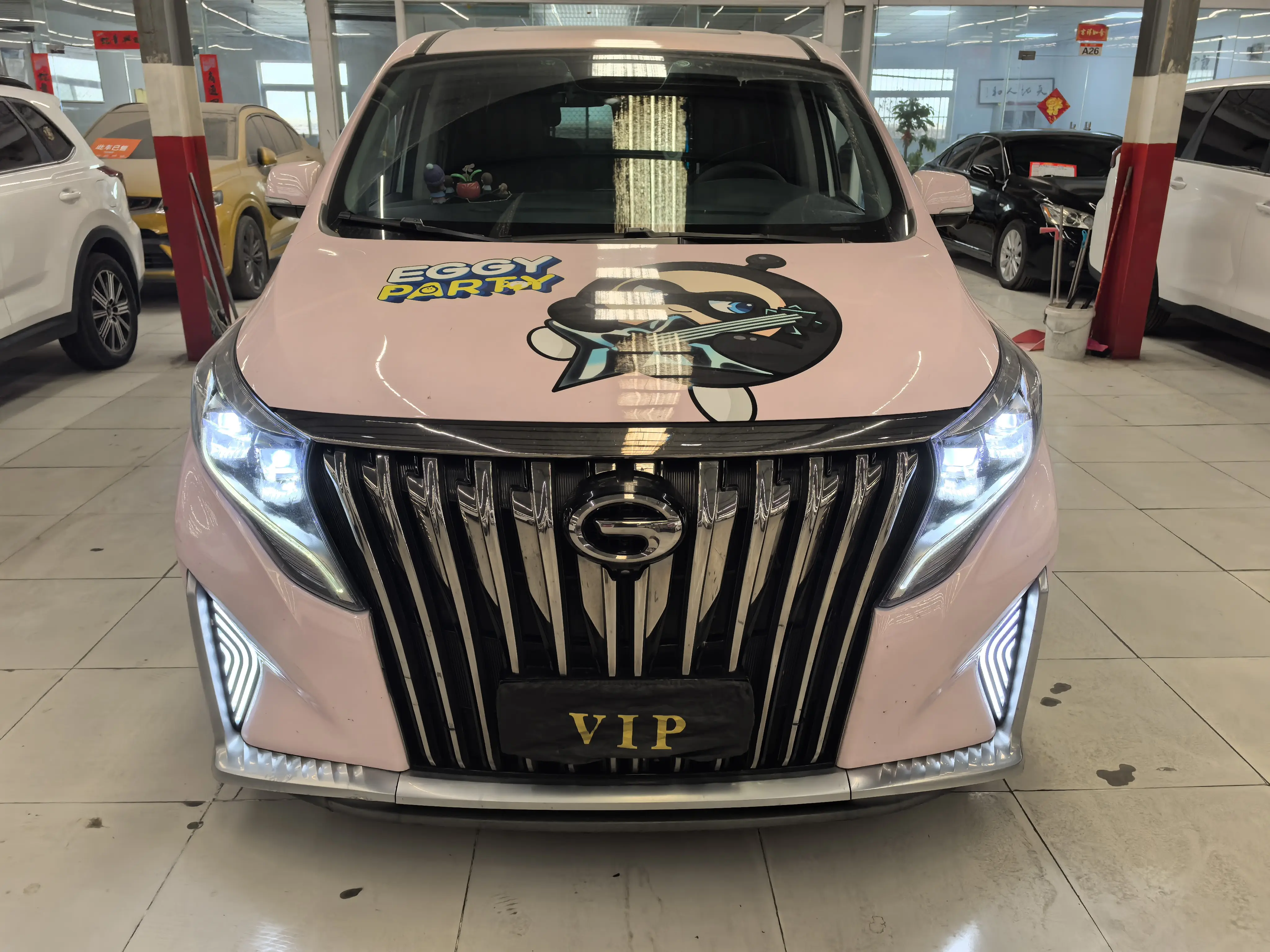 GAC Trumpchi M8  из Китая