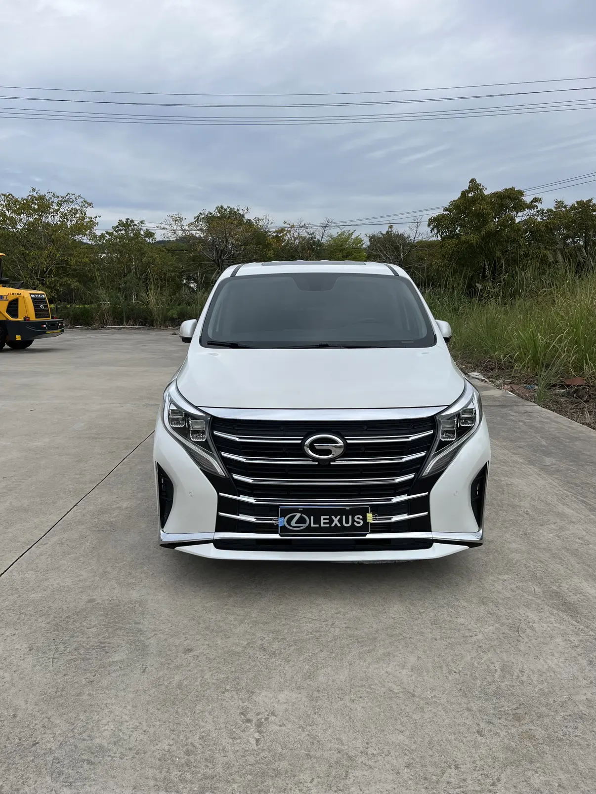 GAC Trumpchi M8  из Китая