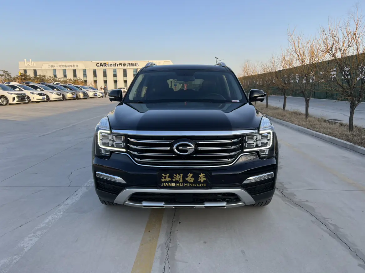 GAC Trumpchi GS8  из Китая