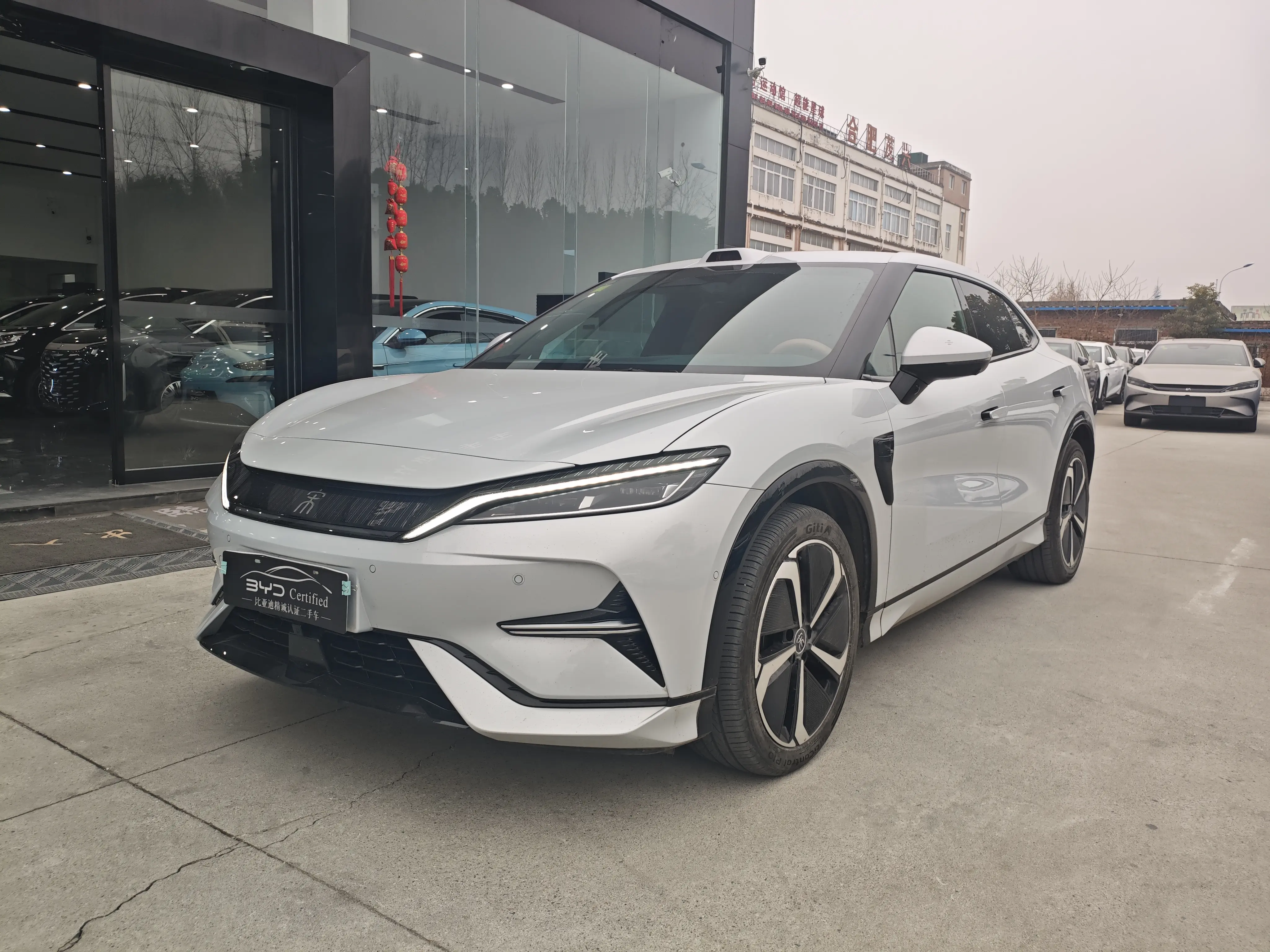 BYD Song L EV  из Китая