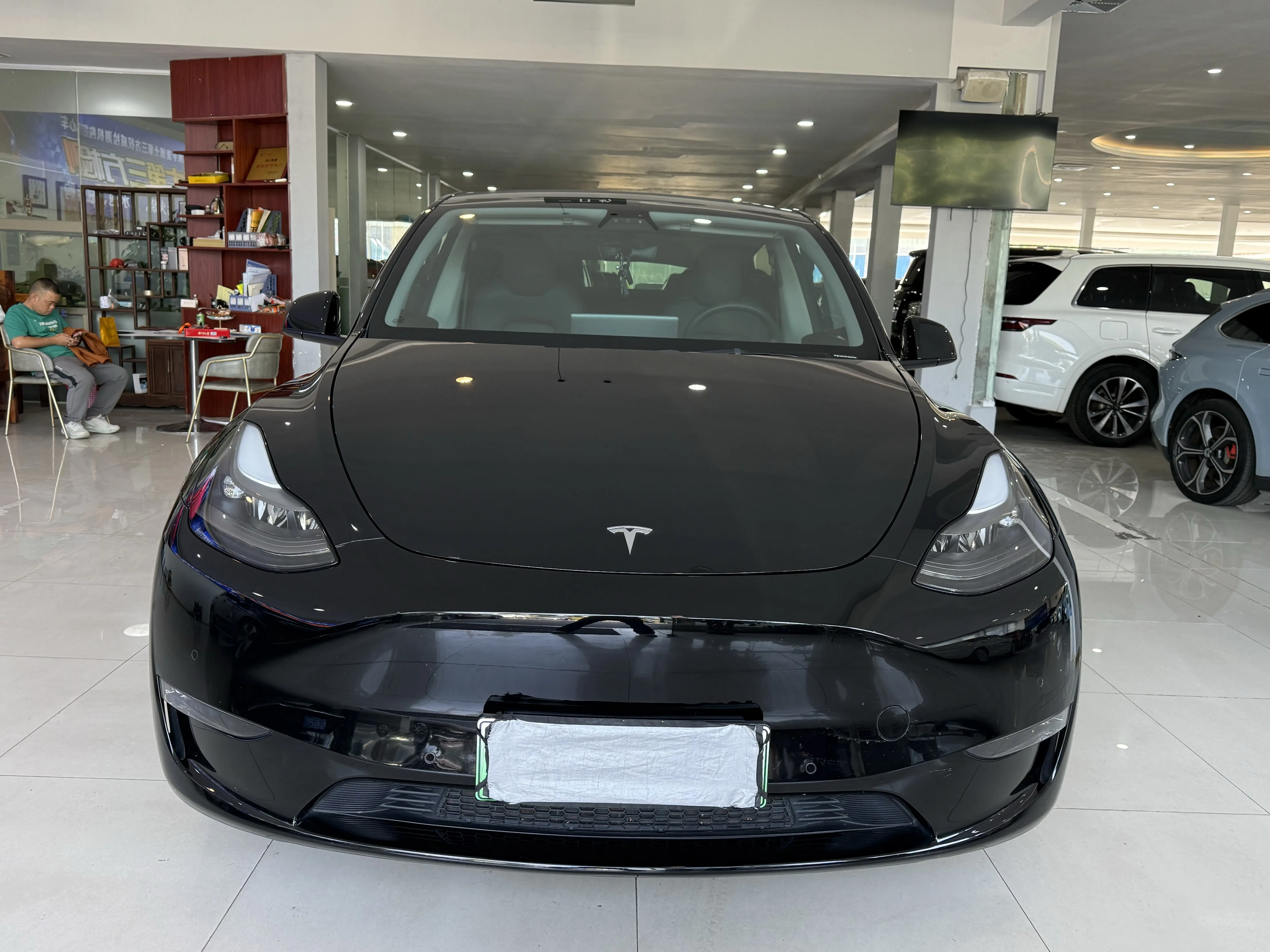 Tesla Model Y  из Китая
