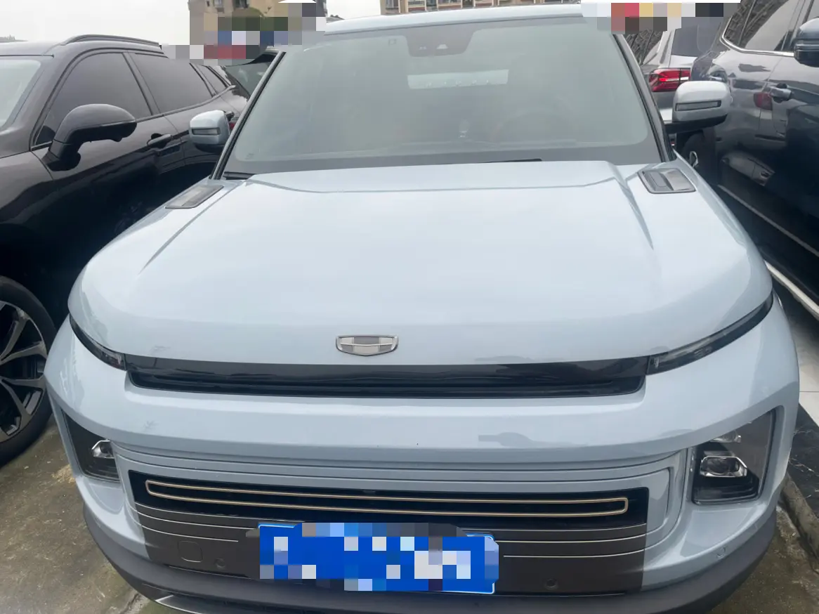 Geely ICON  из Китая