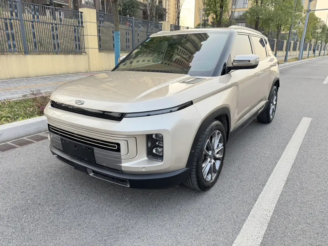 Geely ICON  из Китая
