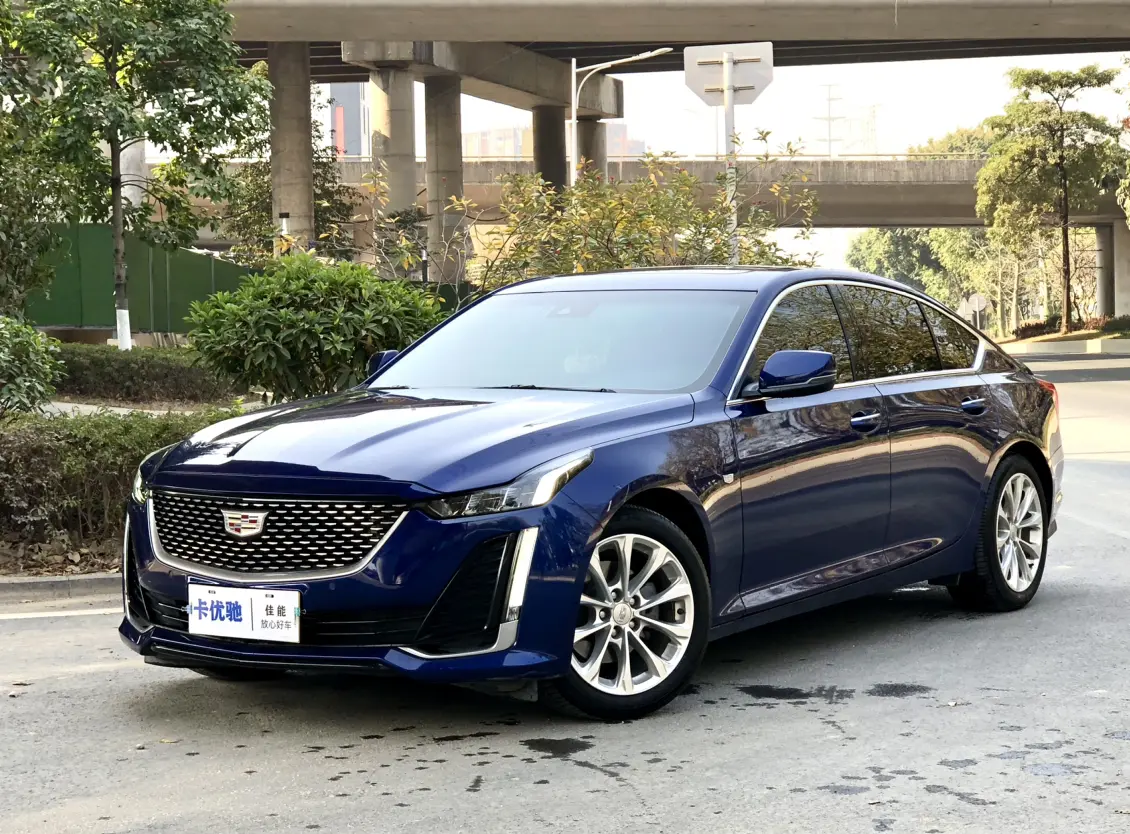 Cadillac CT5  из Китая