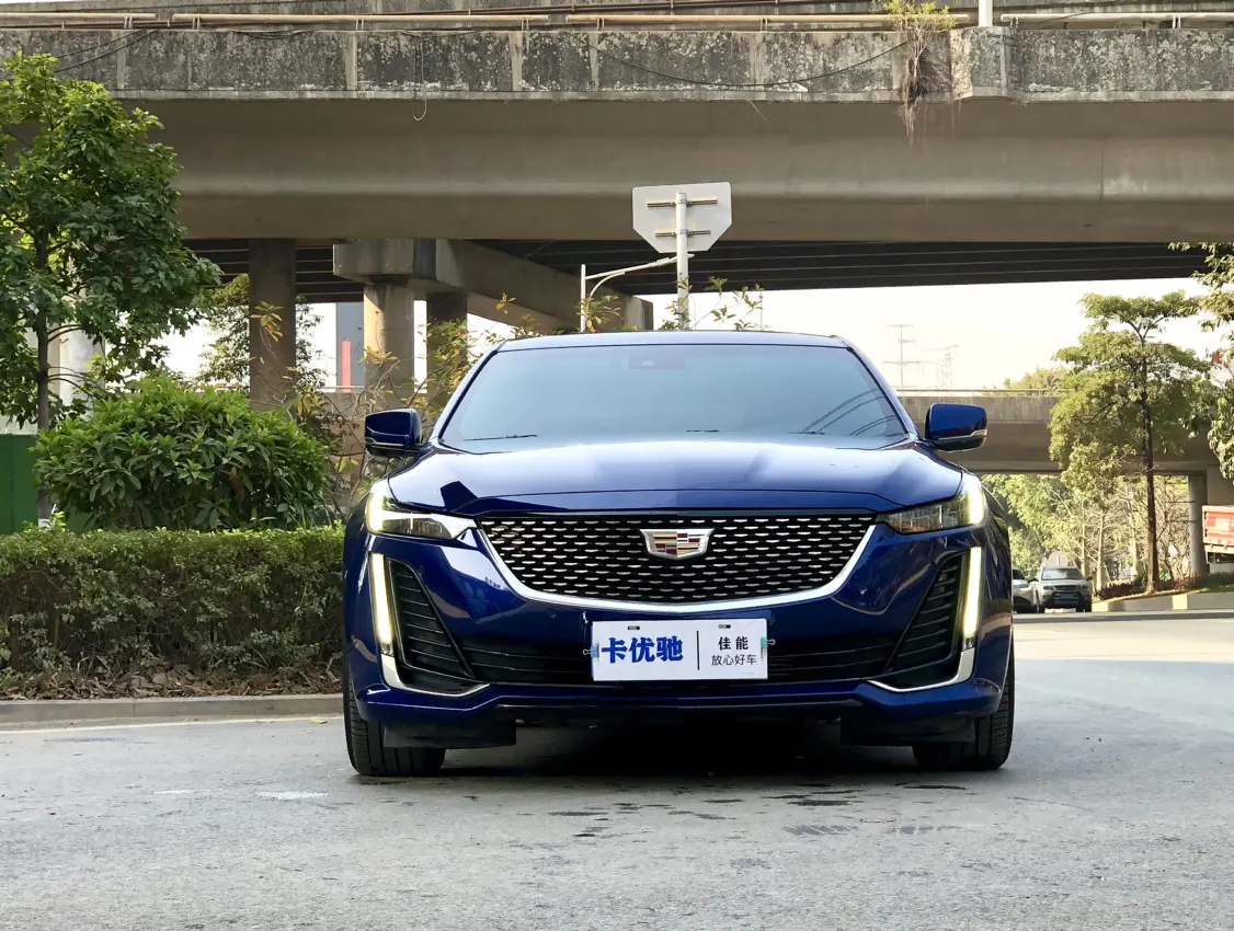 Cadillac CT5  из Китая