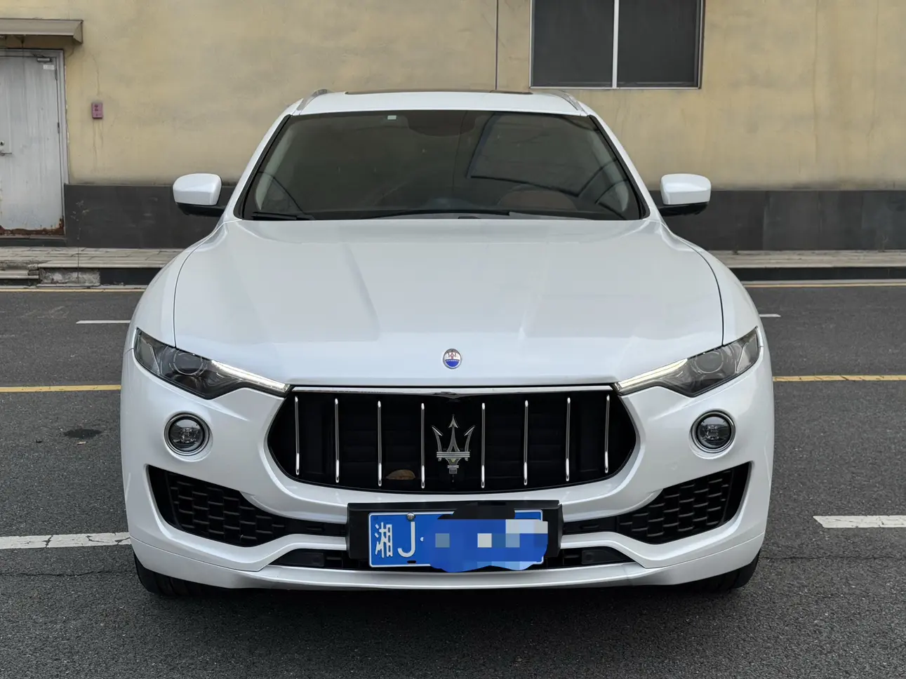 Maserati Levante  из Китая