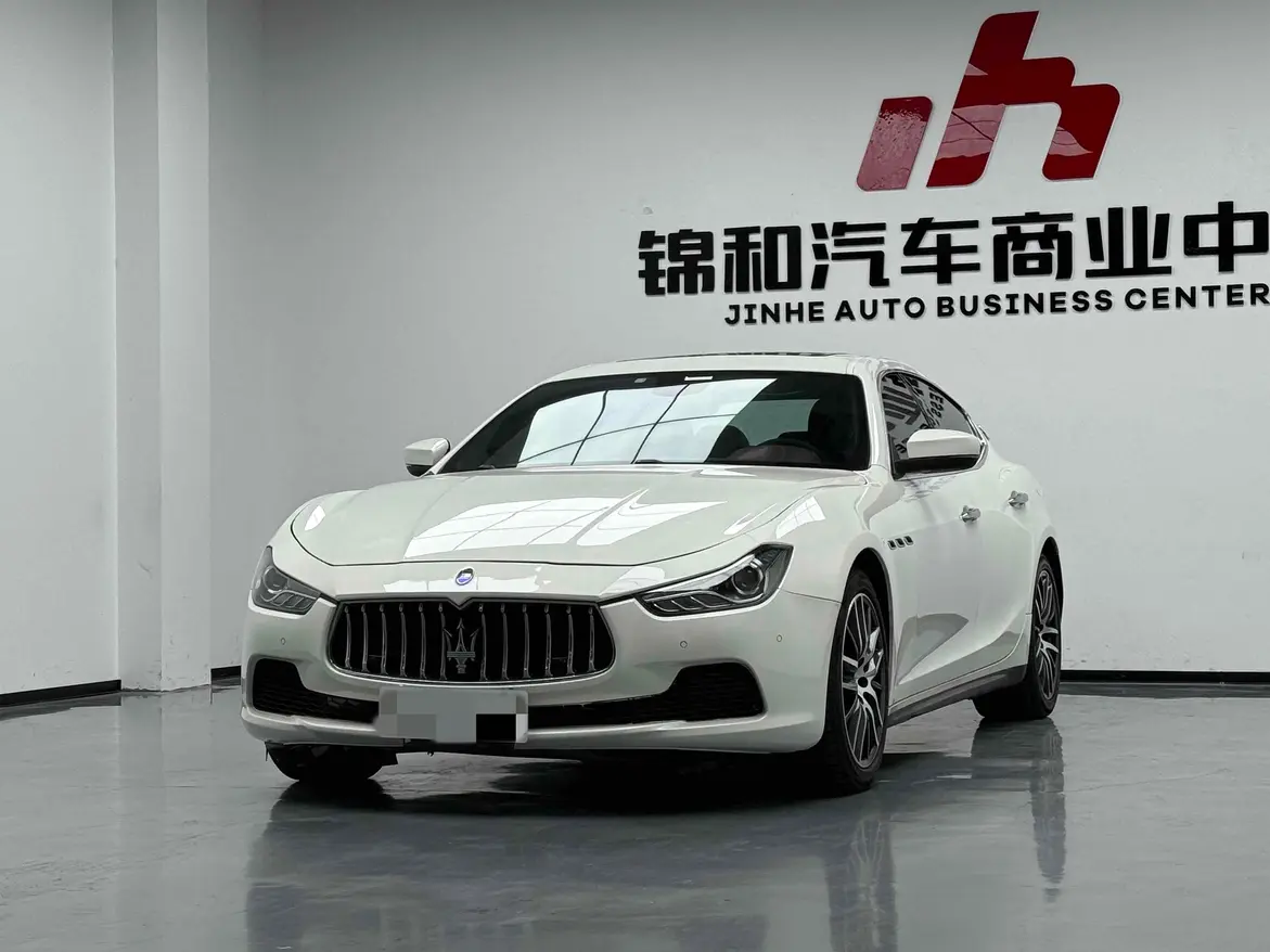 Maserati Ghibli  из Китая