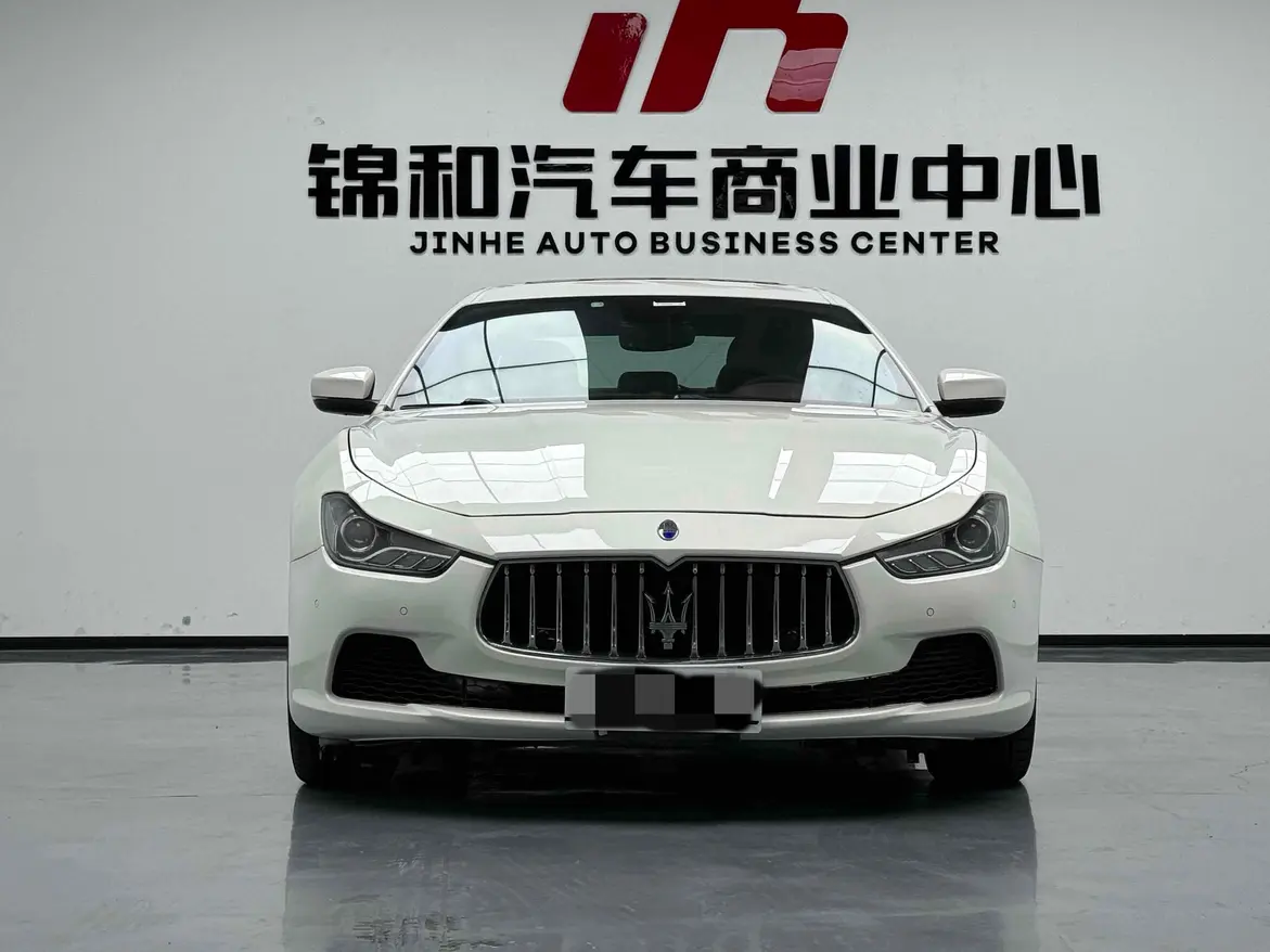 Maserati Ghibli  из Китая