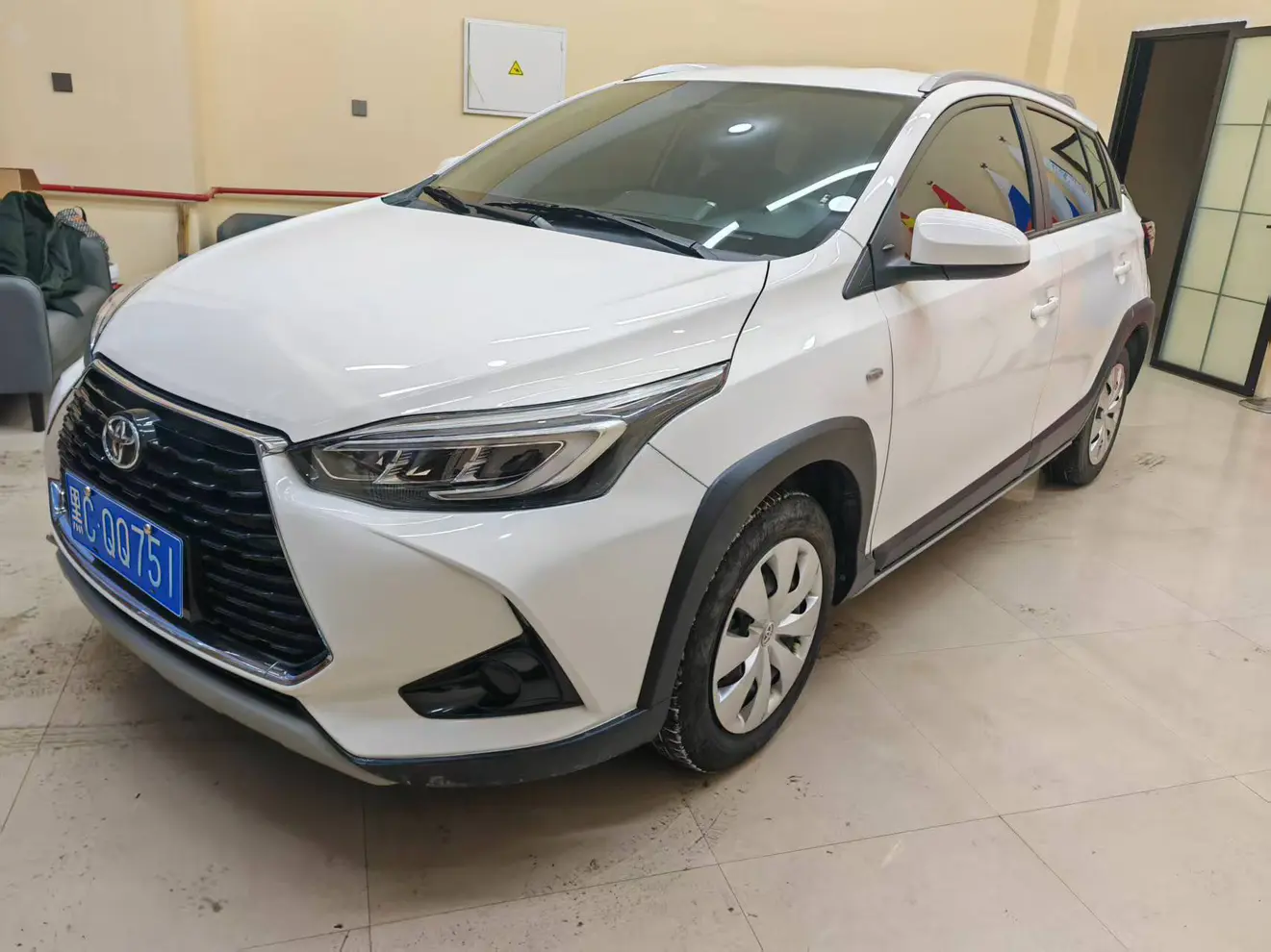 Toyota Yaris L  из Китая