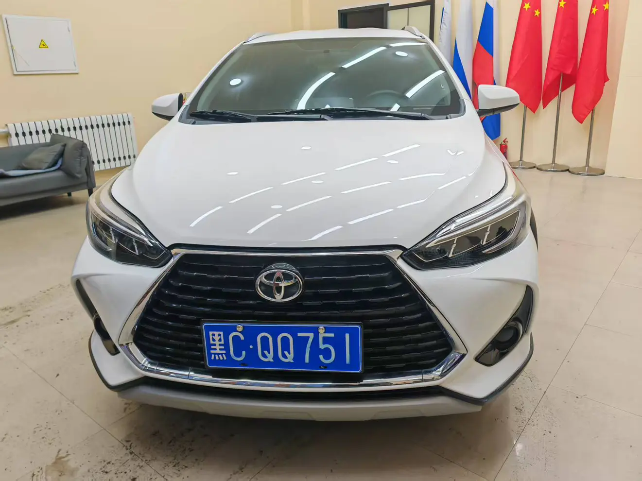 Toyota Yaris L  из Китая
