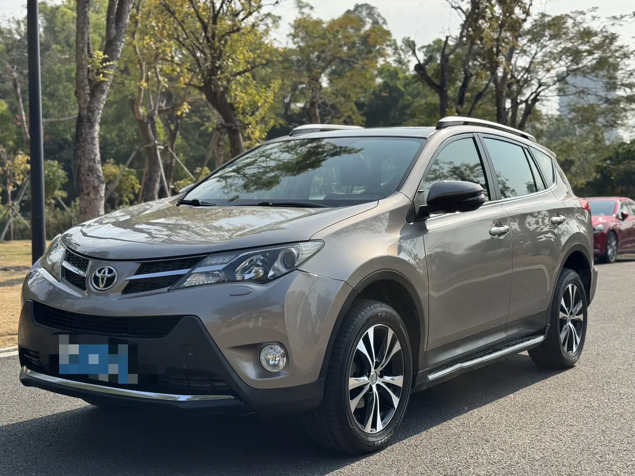 Toyota RAV4  из Китая