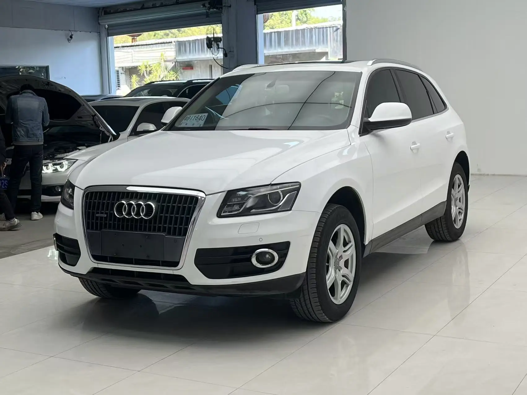 Audi Q5  из Китая