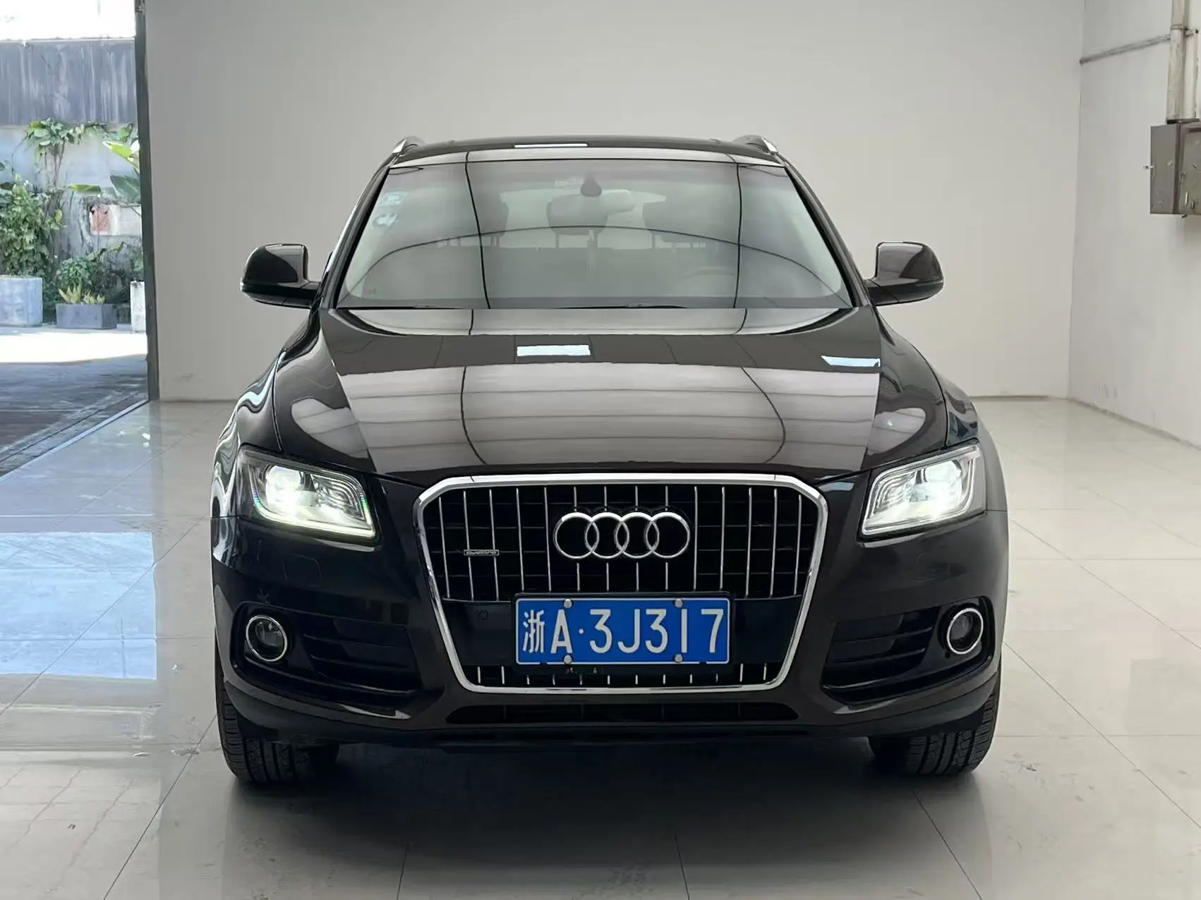 Audi Q5  из Китая
