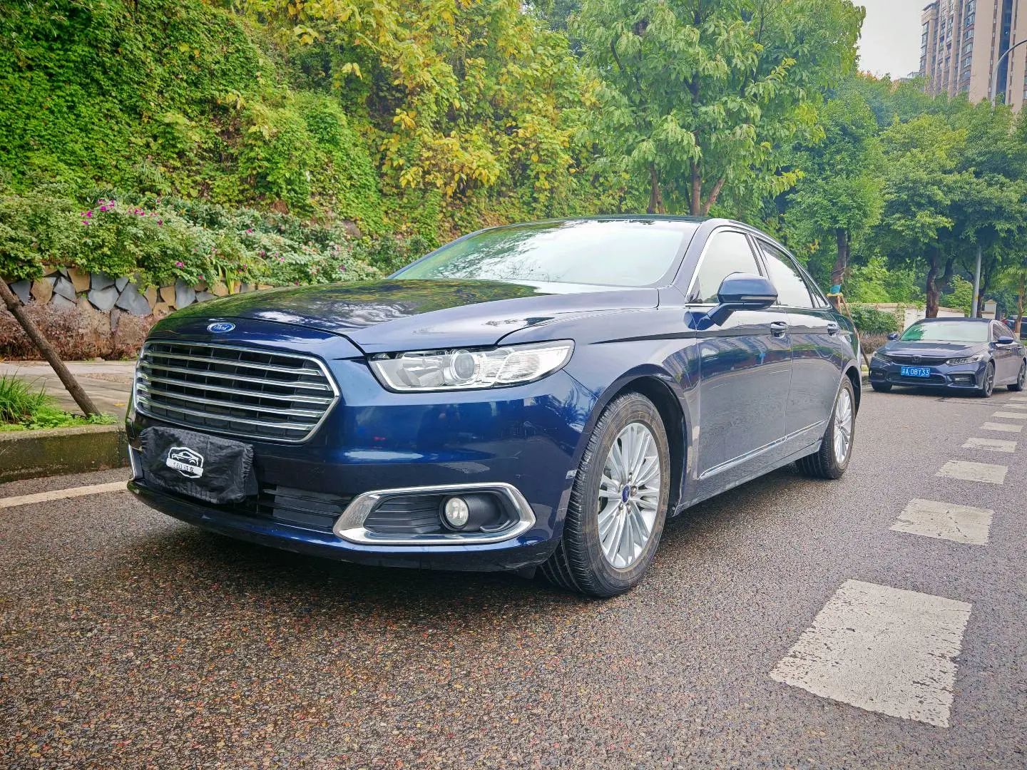 Ford Taurus  из Китая