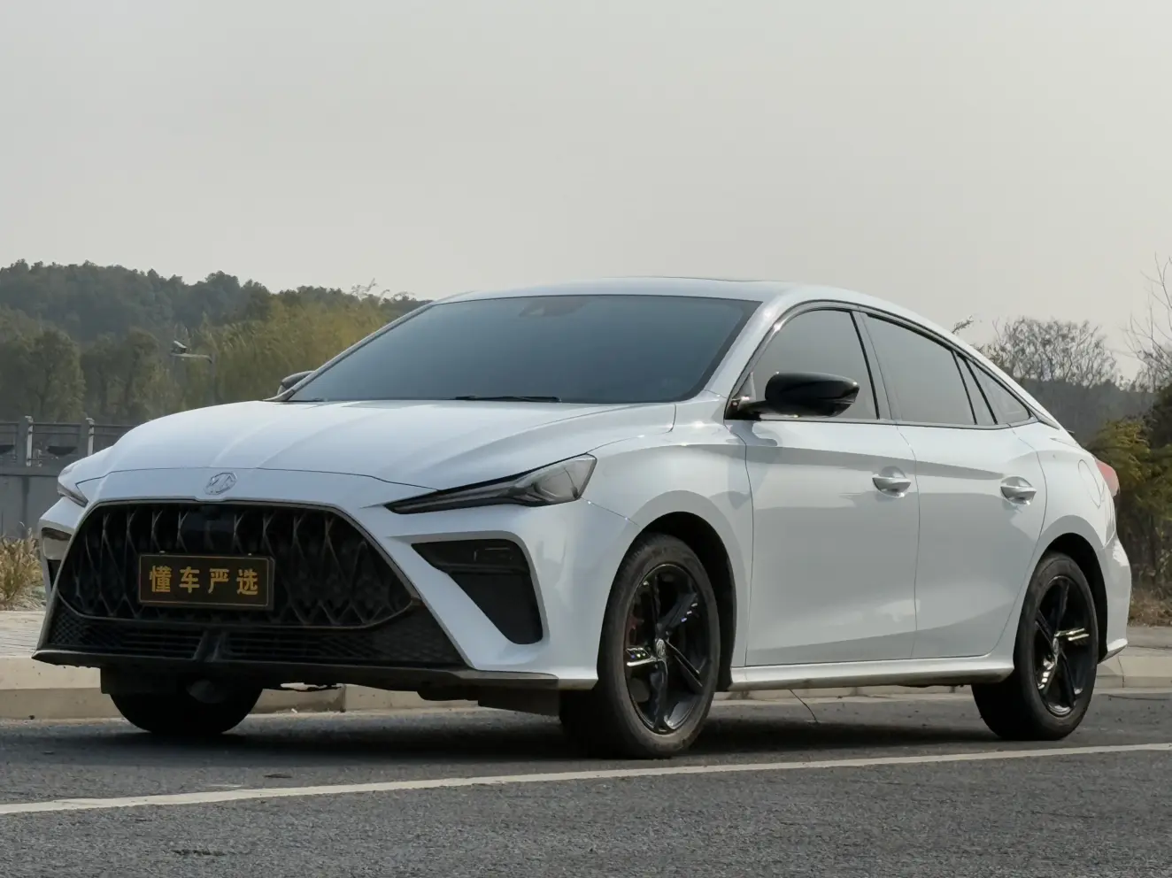 MG 5 Scorpio  из Китая