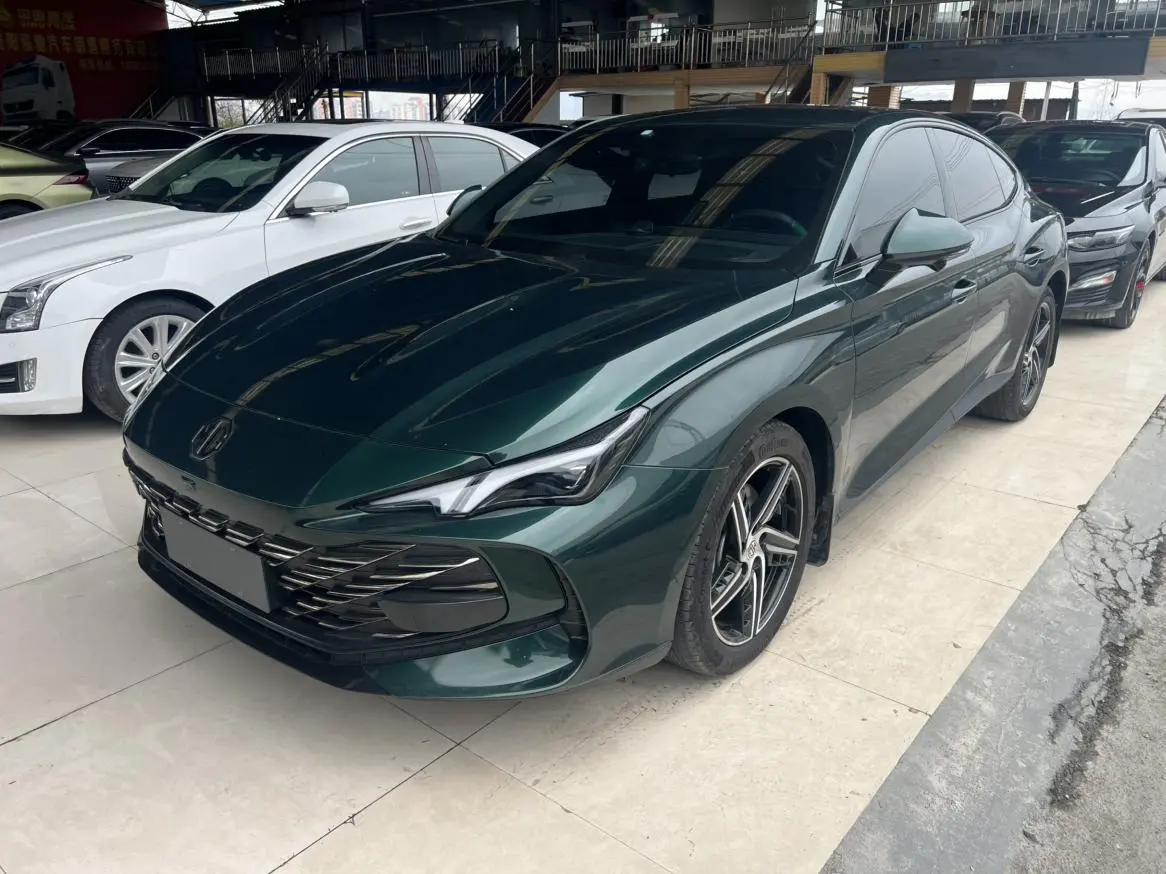 MG 7  из Китая