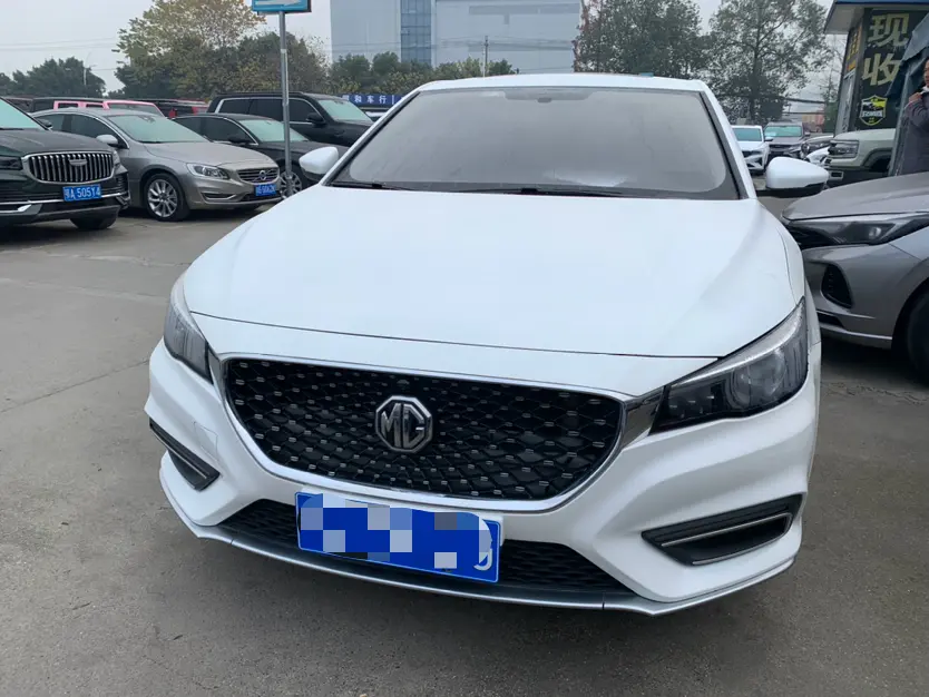 MG 6  из Китая