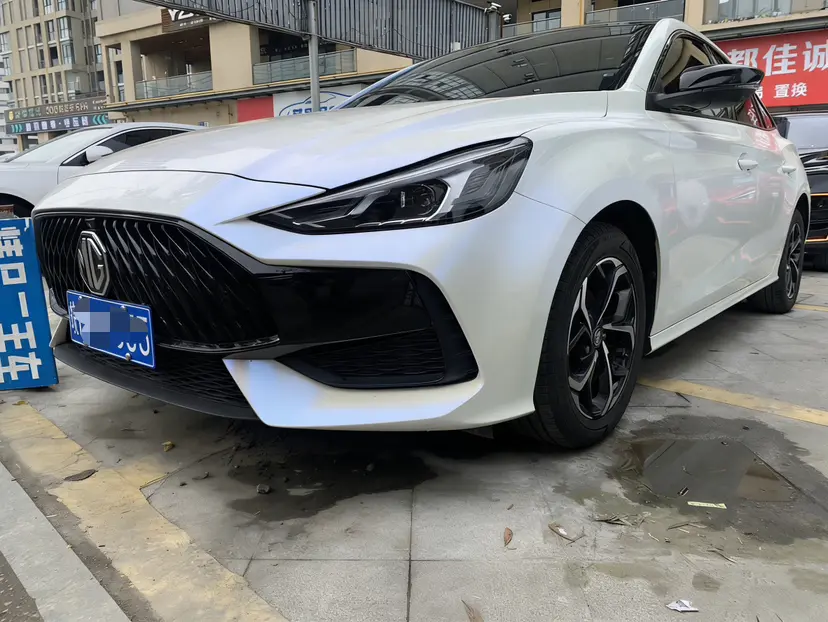 MG 5  из Китая