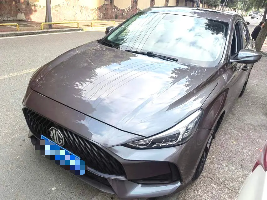 MG 5  из Китая