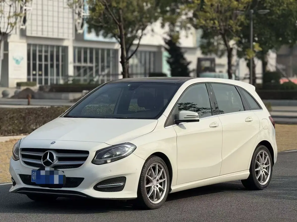 Mercedes-Benz Mercedes Benz B Class  из Китая