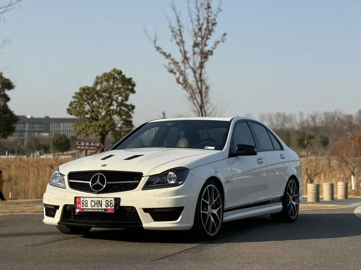 Mercedes-Benz C-Class AMG  из Китая