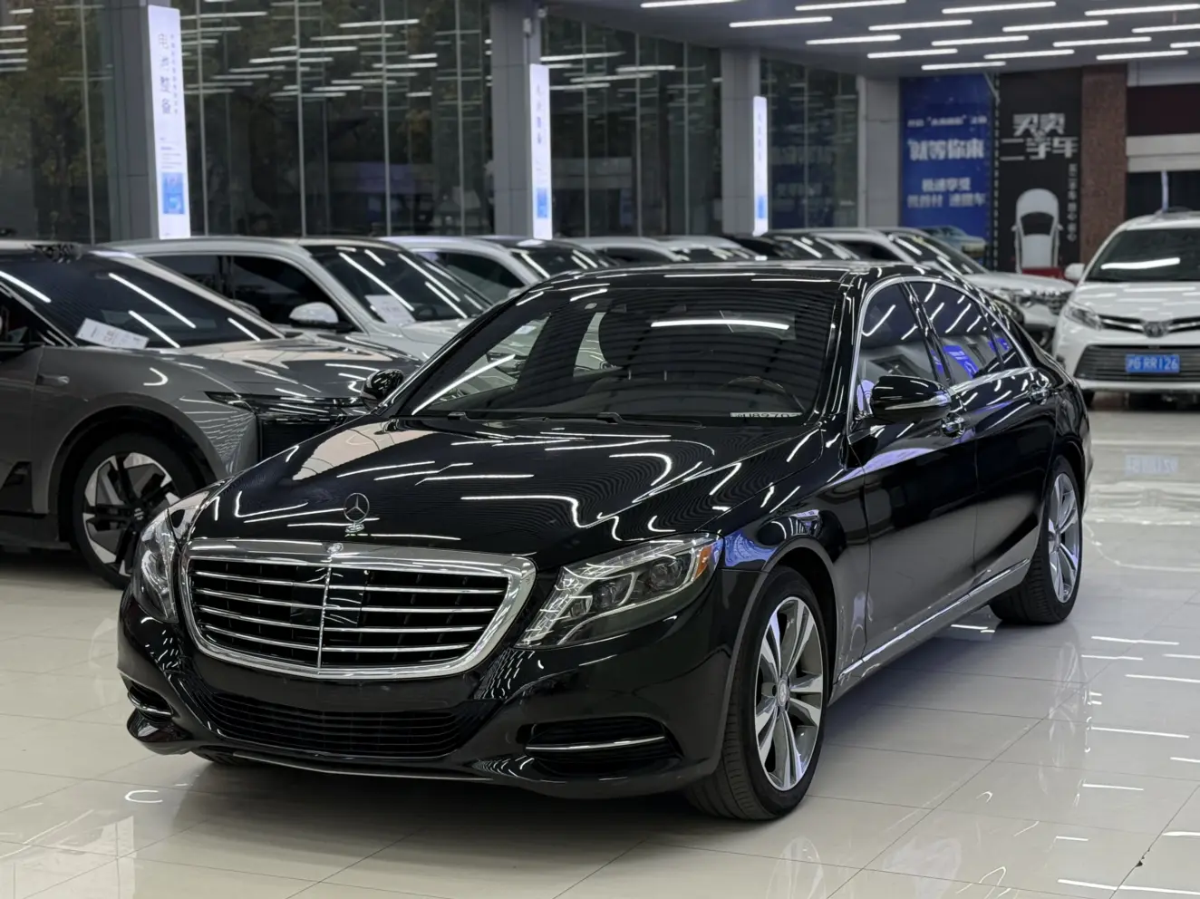 Mercedes-Benz Mercedes Benz S Class  из Китая