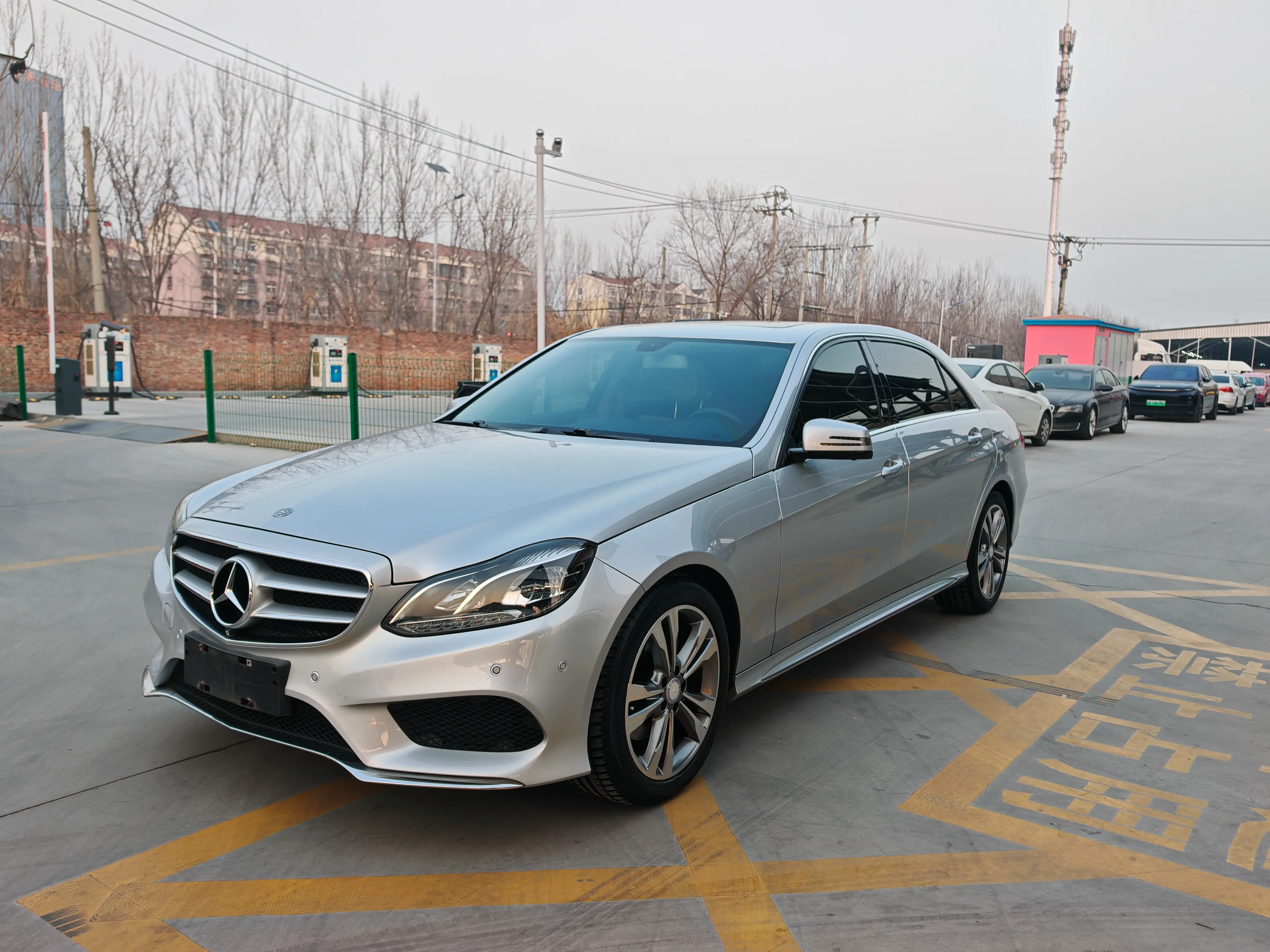 Mercedes-Benz E-Class  из Китая