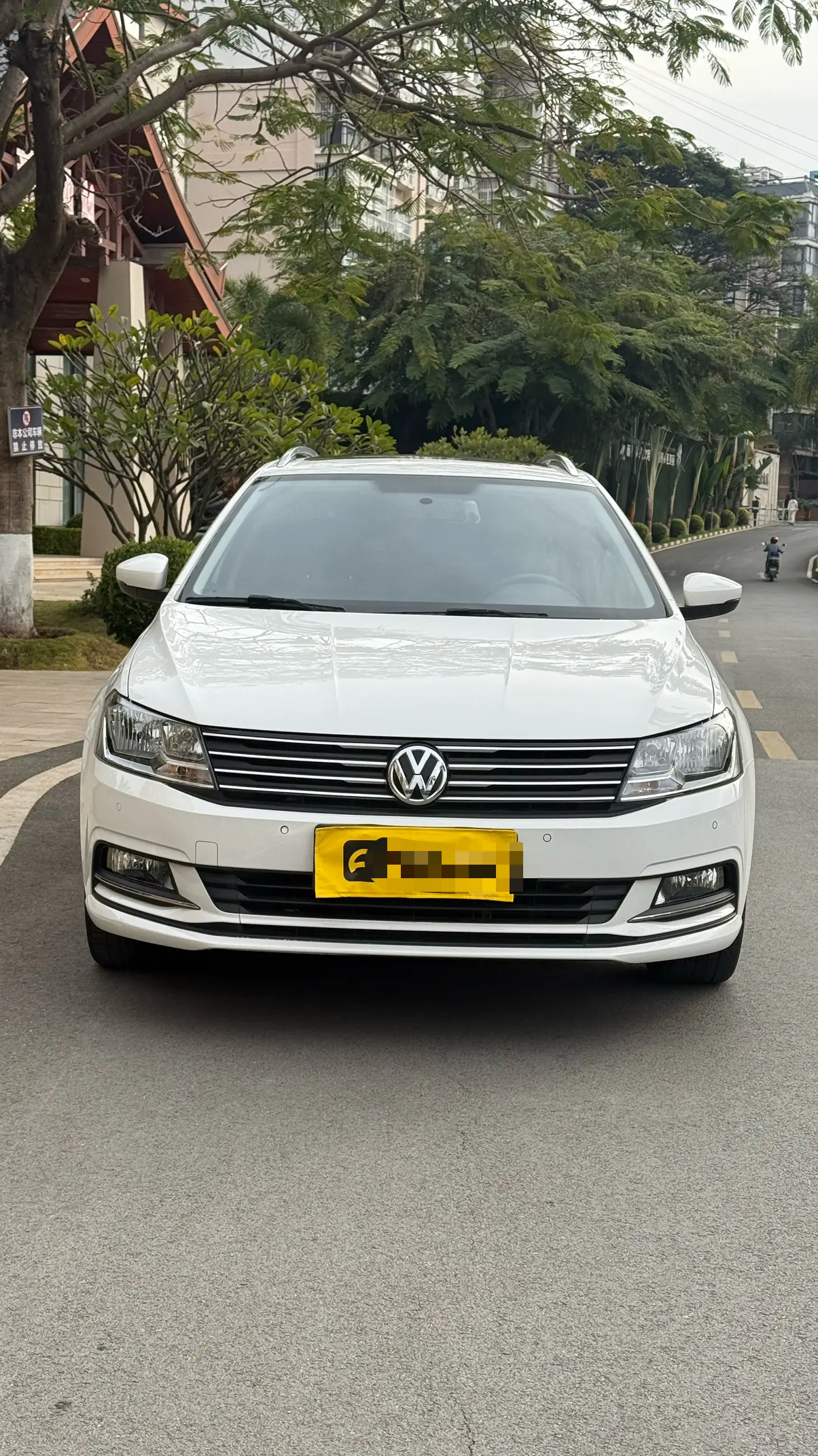 Volkswagen Langxing  из Китая