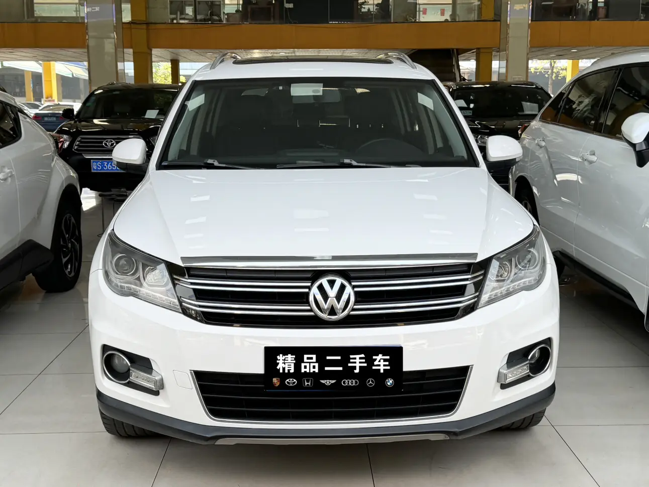 Volkswagen Tiguan  из Китая