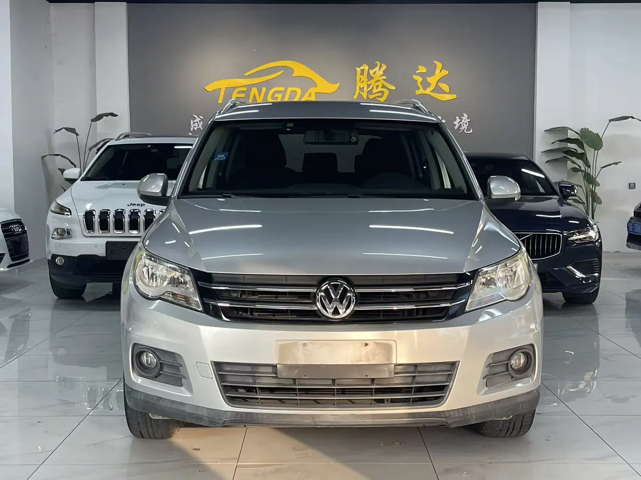 Volkswagen Tiguan  из Китая