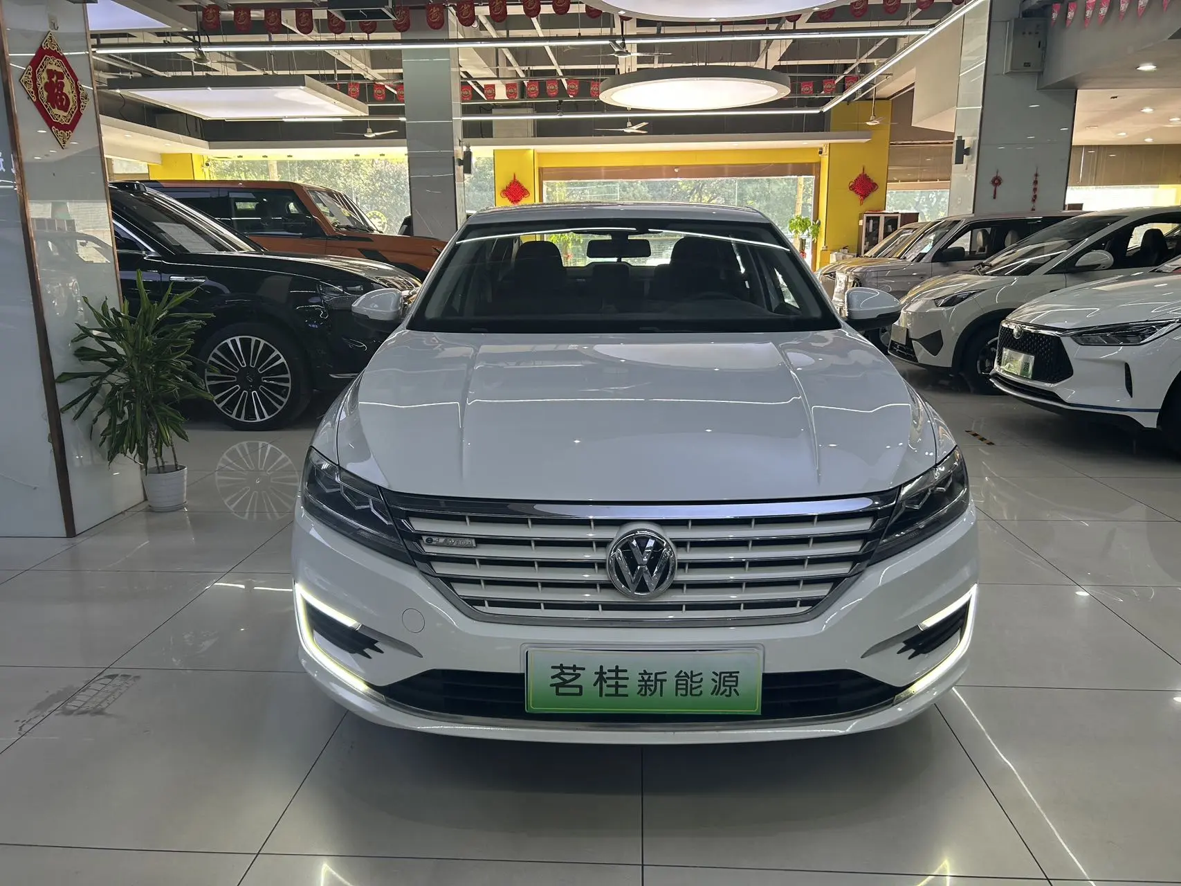 Volkswagen Lavida pure electric  из Китая