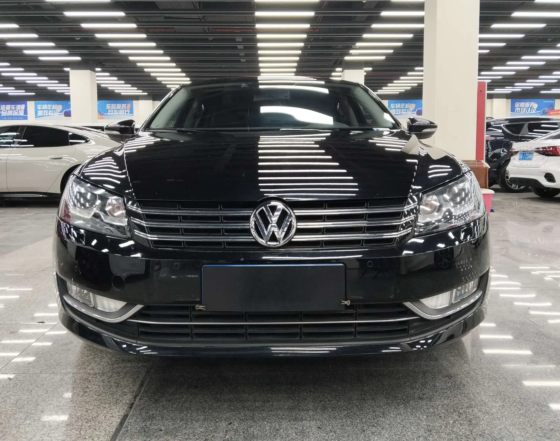 Volkswagen Passat  из Китая