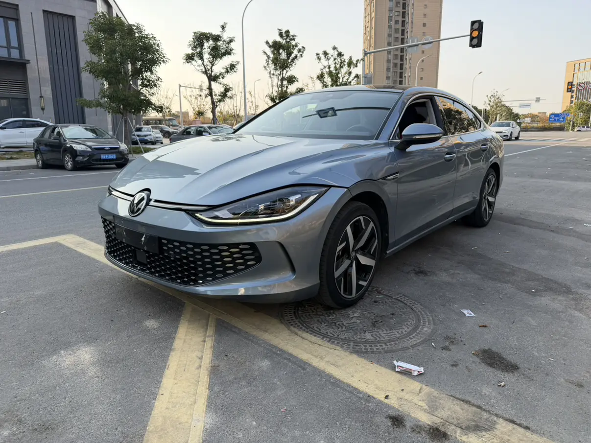 Volkswagen Lamando (Lingdu)  из Китая