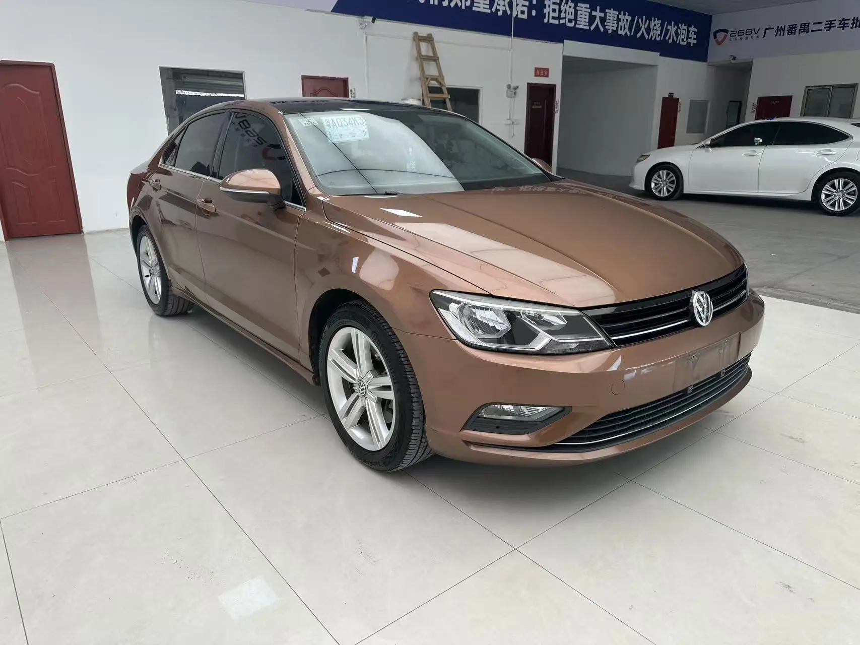 Volkswagen Lamando (Lingdu)  из Китая