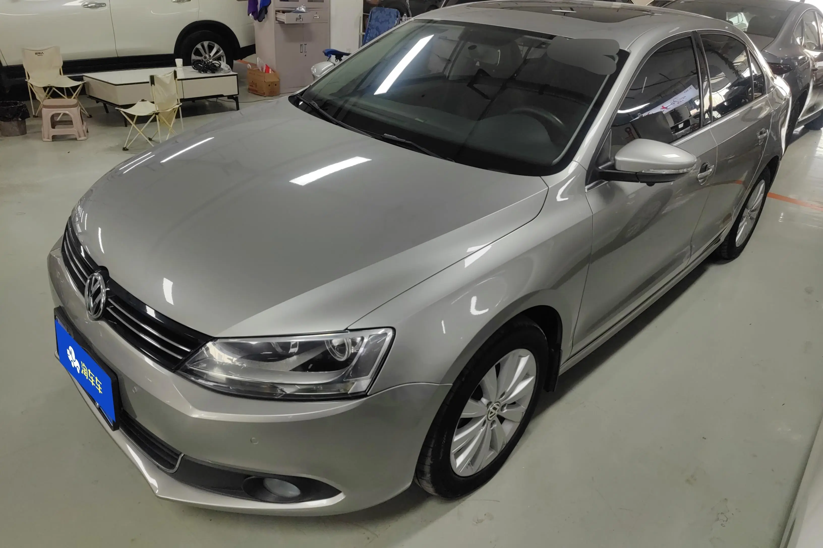 Volkswagen Sagitar  из Китая