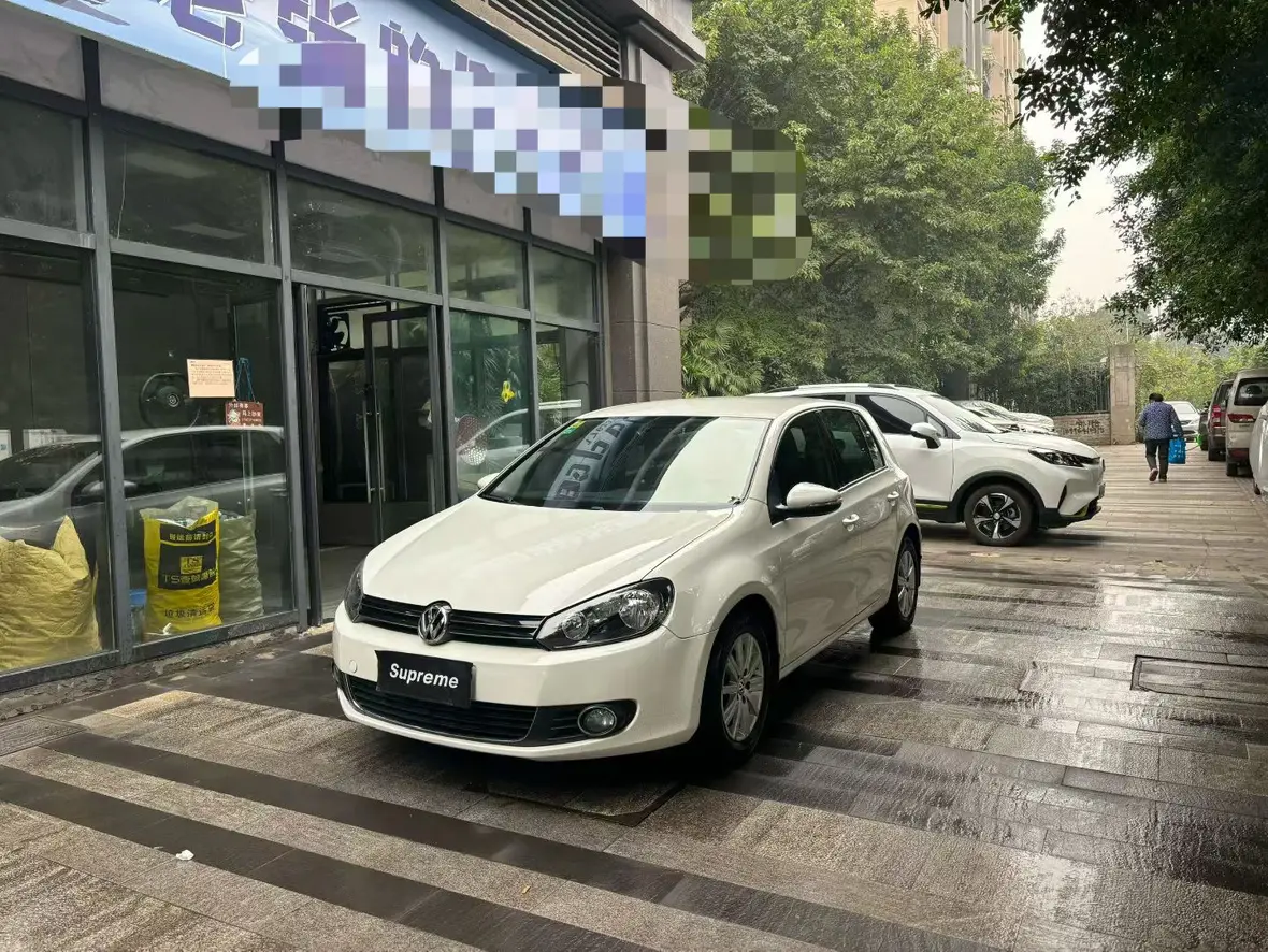 Volkswagen Golf  из Китая